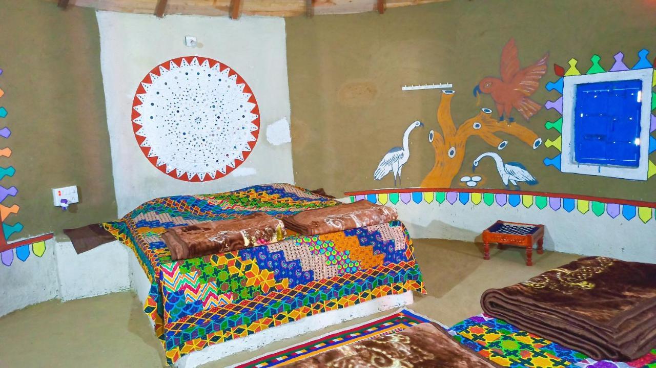 Kutir Craft Village Resort Bherandiala Экстерьер фото