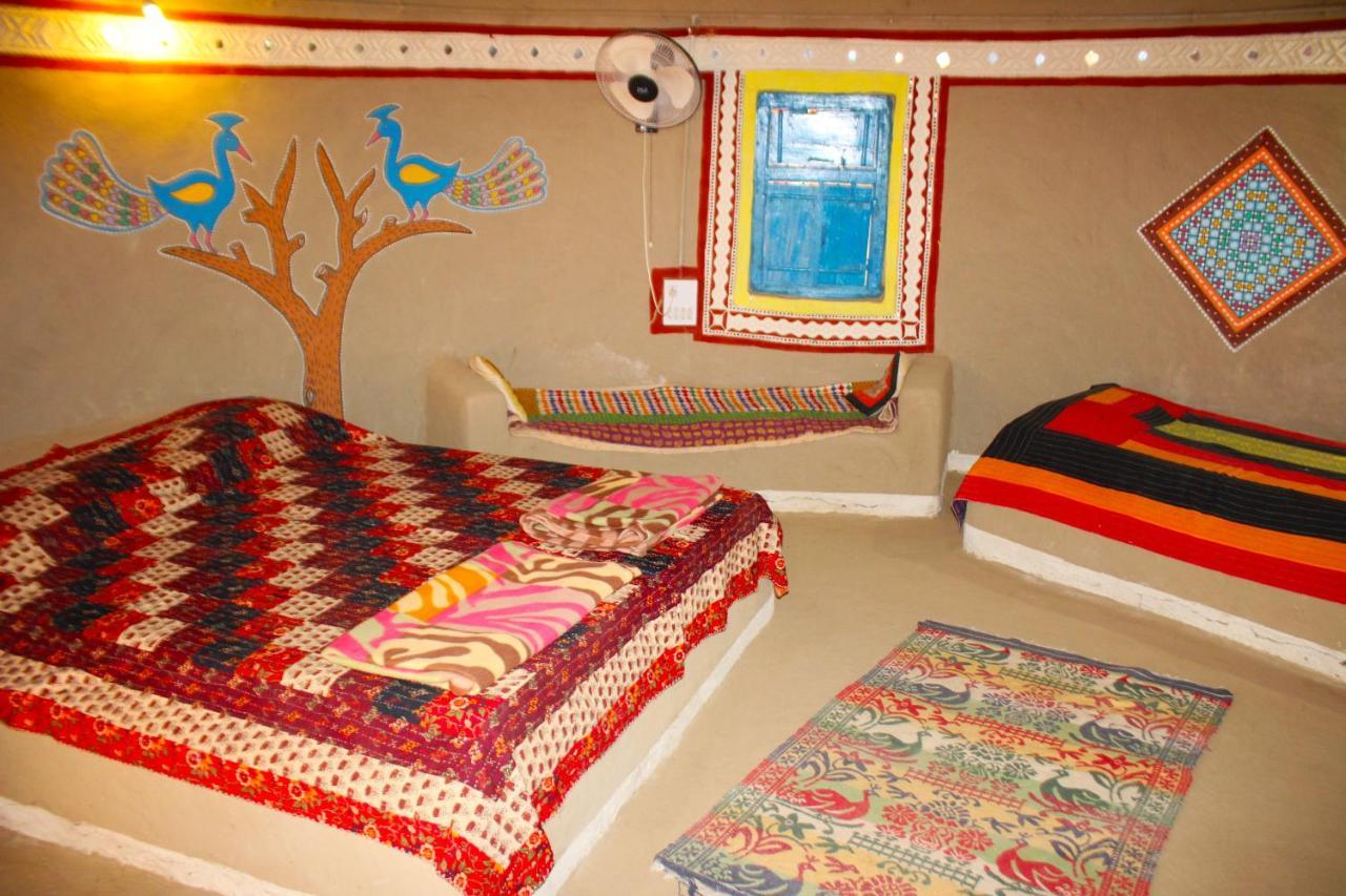 Kutir Craft Village Resort Bherandiala Экстерьер фото