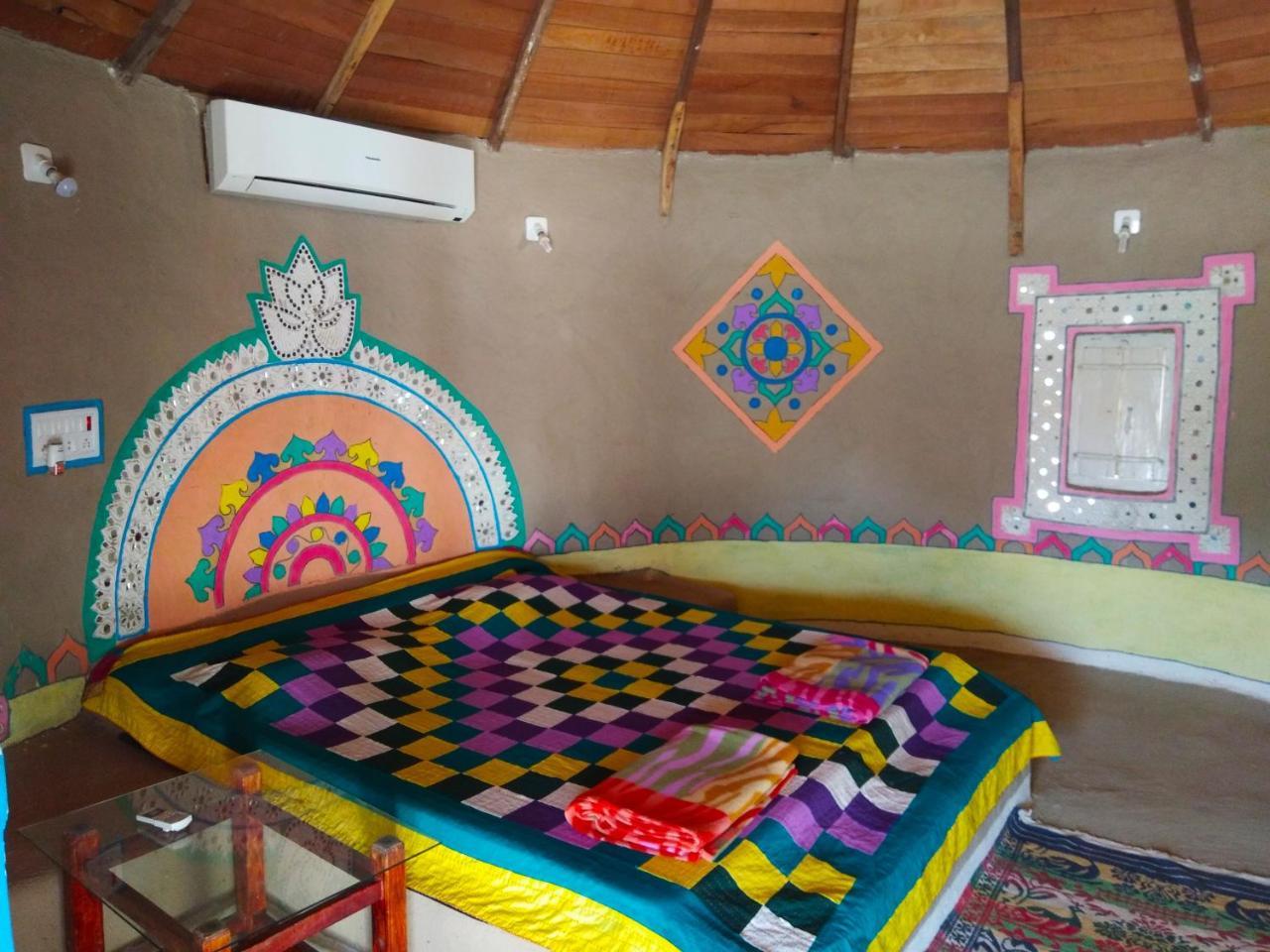 Kutir Craft Village Resort Bherandiala Экстерьер фото